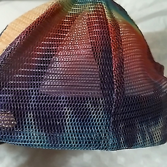 Hat - Picture 4 of 5